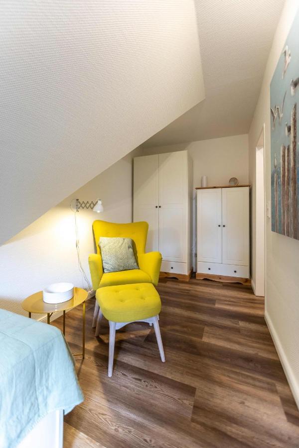 Ferienwohnung Klintum Oldsum Esterno foto